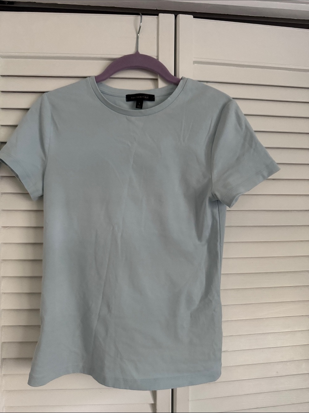 Banana Republic Pale Blue Short Sleeve Crew Tee size S